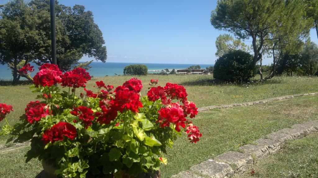 Villa Ristorante Country House Isolabelgatto Fano Exterior foto