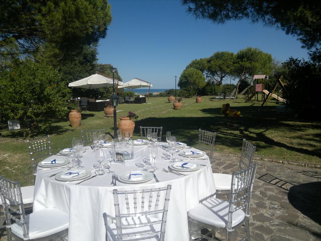 Villa Ristorante Country House Isolabelgatto Fano Exterior foto